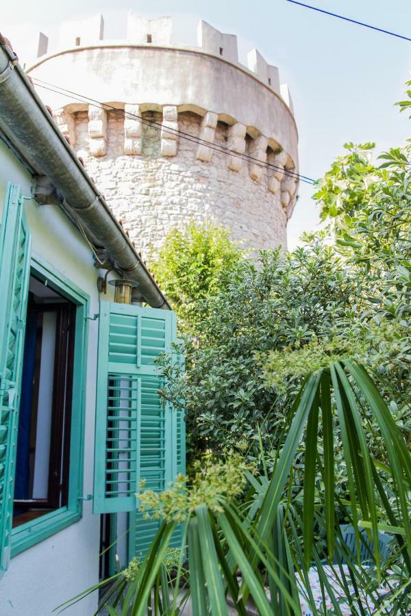 Karmen A Veli Lošinj Exterior foto