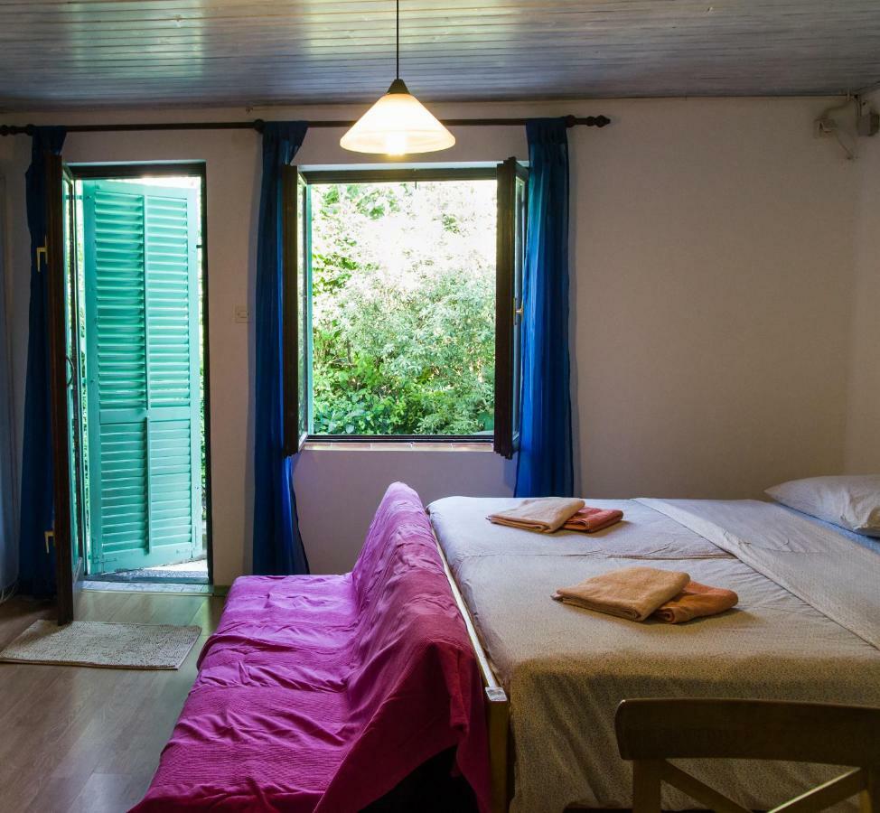 Karmen A Veli Lošinj Exterior foto